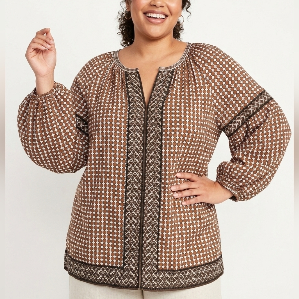 NWT Max Studio Plus Size Brown & White Geometric Peasant Blouse